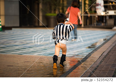 山笠　男の背中 52354272