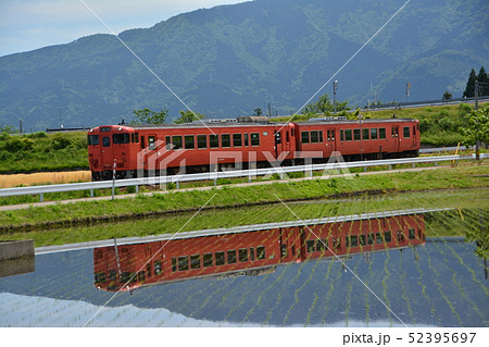 JR城端線越中山田駅 52395697