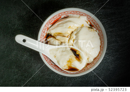 豆花 台湾の豆腐スウィーツ Toufa (Tofu Pudding) 豆花 台湾の豆腐スウィーツ Toufa (Tofu Pudding) 52395723