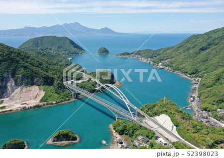 天草への入口、天門橋と天城橋 （空撮） 52398023