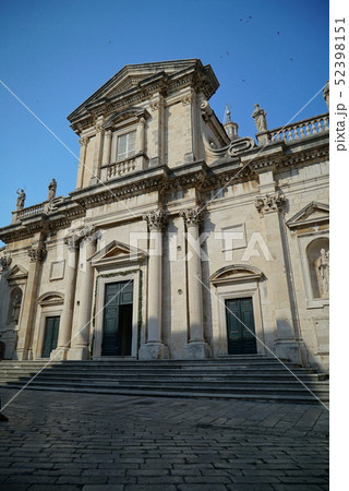 アドリア海の真珠_ドゥブロヴニクの旧市街_聖ヴラホ教会 52398151