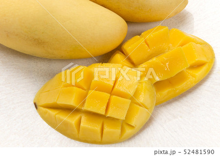 トロピカルフルーツ、マンゴー 52481590