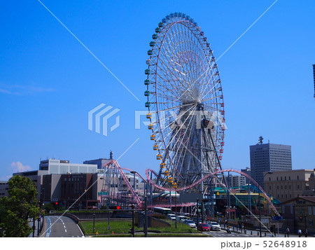 みなとみらいの観覧車 みなとみらいの観覧車 52648918