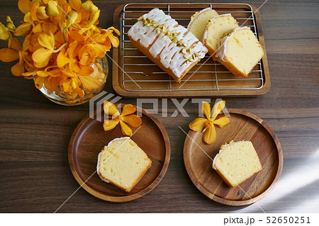 フランスの伝統菓子、ウィークエンドシトロン(Weekend Citron) フランスの伝統菓子、ウィークエンドシトロン(Weekend Citron) 52650251