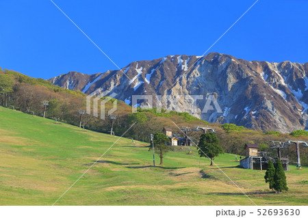 【鳥取県】大山スキー場から見た大山北壁 52693630