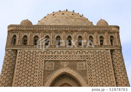 中央アジア　シルクロードの旅　ウズベキスタン　ブハラ　イスマイール・サーマーニ廟　れんが装飾 52878763