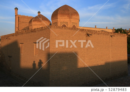 中央アジア　シルクロードの旅　ウズベキスタン　ブハラ　マゴキ・アッタリ・モスク 52879483