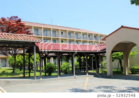 神戸女学院 52932548
