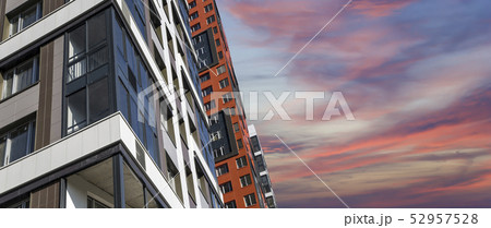 Multi-storey building under construction Multi-storey building under construction 52957528