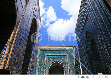 中央アジア シルクロードの旅 ウズベキスタン サマルカンド シャーヒズィンダ廟群 中央アジア シルクロードの旅 ウズベキスタン サマルカンド シャーヒズィンダ廟群 52958030