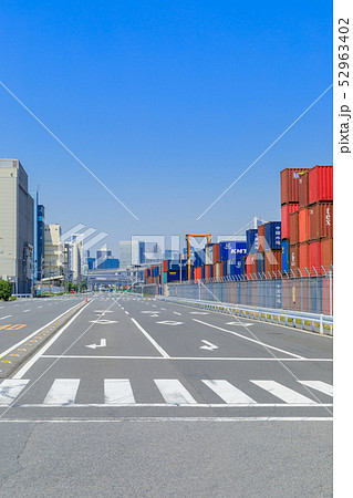 品川ふ頭_国際貨物コンテナ 52963402