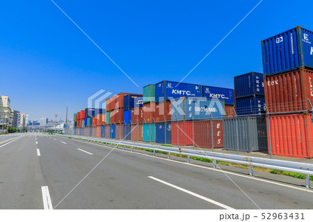 品川ふ頭_国際貨物コンテナ 52963431