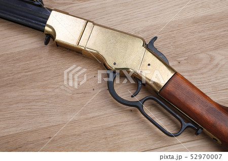 Wild west gun with rounds 52970007