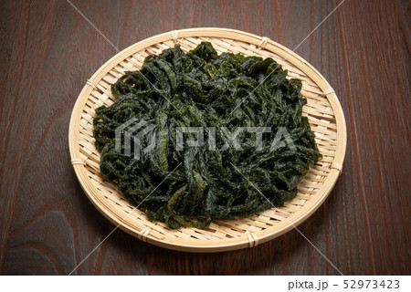 塩漬けワカメ 塩漬けワカメ 52973423