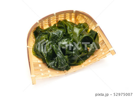 湯通し塩蔵ワカメ 52975007