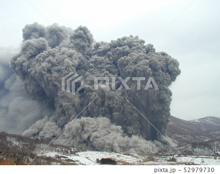 2000/3/31有珠山噴火の写真です 2000/3/31有珠山噴火の写真です 52979730