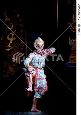 Art culture Thailand Dancing in masked khon in 52984582