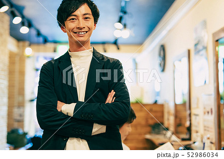 美容師 理容師 男性 52986034
