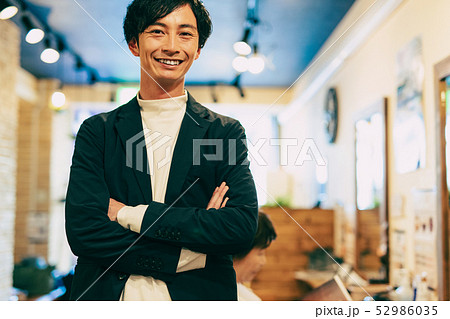 美容師 理容師 男性 52986035