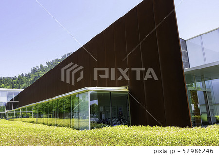 島根県出雲　島根県立古代出雲歴史博物館　出入口 52986246