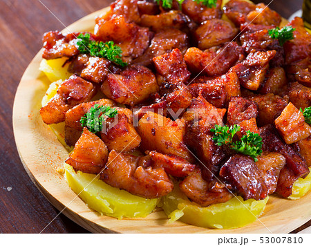 Galician braised pig snouts Galician braised pig snouts 53007810