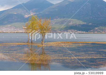 景色 風景 湖 53019999