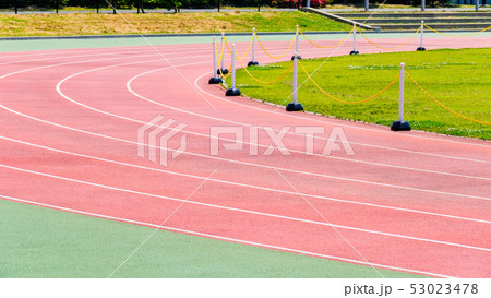 陸上競技場 53023478