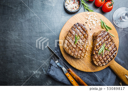 Grilled marbled meat steak Grilled marbled meat steak 53089817