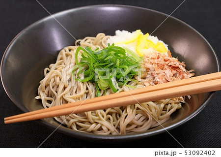 冷たいおろし蕎麦 冷たいおろし蕎麦 53092402