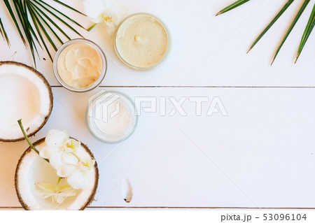 Coconut oil nd cosmetics Coconut oil nd cosmetics 53096104