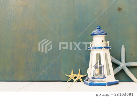 Summer sea still life 53103091