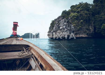 Travel the island With a long tail boat to PhiPhi 53124321