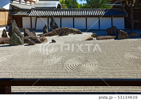 東福寺本坊庭園　方丈と八相の庭　南庭 53134639