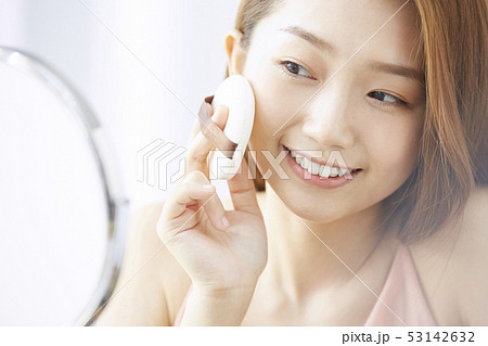 女性　ビューティー 53142632