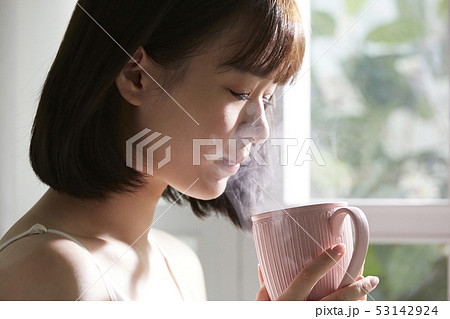 女性 ライフスタイル 女性 ライフスタイル 53142924