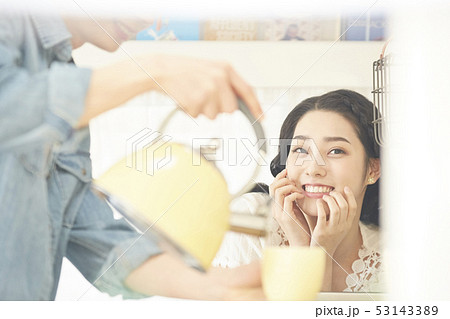 男女 ライフスタイル 男女 ライフスタイル 53143389