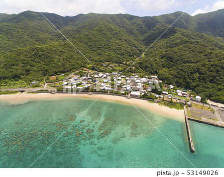 宇検村平田の空撮 (奄美大島) 53149026