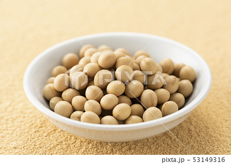 きな粉と大豆 53149316