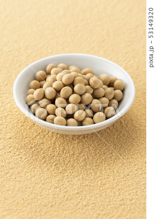 きな粉と大豆 きな粉と大豆 53149320