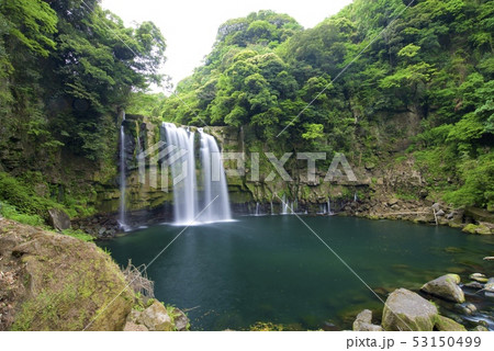 神川大滝公園の大滝（鹿児島県肝属郡錦江町） 53150499