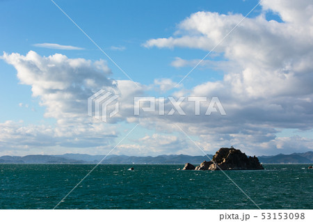 小豆島行きフェリーからの風景 四国・日本 小豆島行きフェリーからの風景 四国・日本 53153098