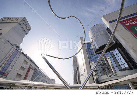 日本の東京都市景観　JR町田駅前を望む 53157777