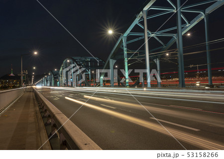 ソウル 漢江 動作大橋 53158266