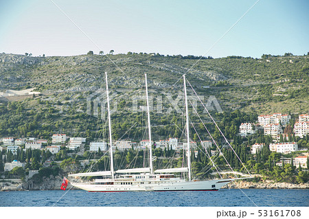 ドブロブニク アドリア海に浮かぶ船 ドブロブニク アドリア海に浮かぶ船 53161708