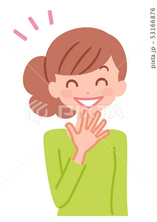 笑っている女性 53166876
