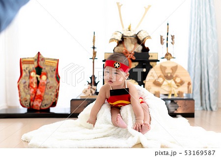端午の節句を祝う男児 金太郎 端午の節句を祝う男児 金太郎 53169587