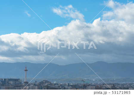 京都　都市風景　京都タワー 53171965