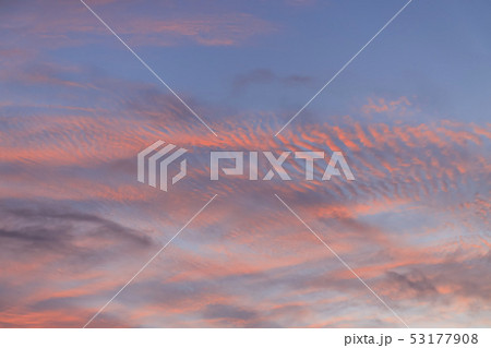 夕焼け 53177908