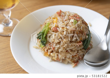 カニカマ・レタス炒飯 53181522