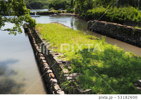 大村藩お船蔵跡(長崎県大村市:玖島城の船蔵) 大村藩お船蔵跡(長崎県大村市:玖島城の船蔵) 53182600